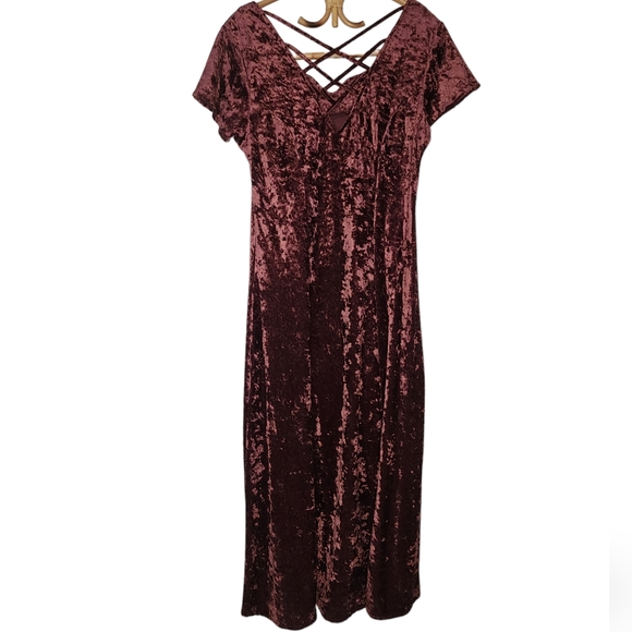 styleworks Dresses & Skirts - Vintage velvety long gothic dress